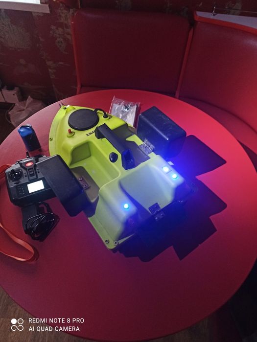 Кораблик для риболовлі Rivcont GPS 500M 12000mAh