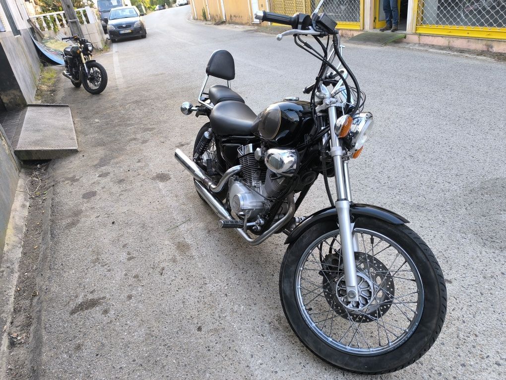 Yamaha Virago 250