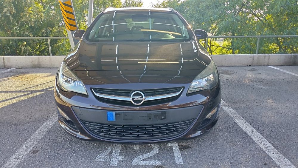 Opel Astra Sport Tourer 2015