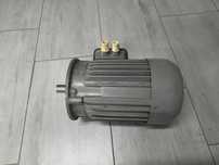 Silnik dwubiegunowy 1,5kW 1440/950 wolnoobrotowy elektryczny kołnierzo