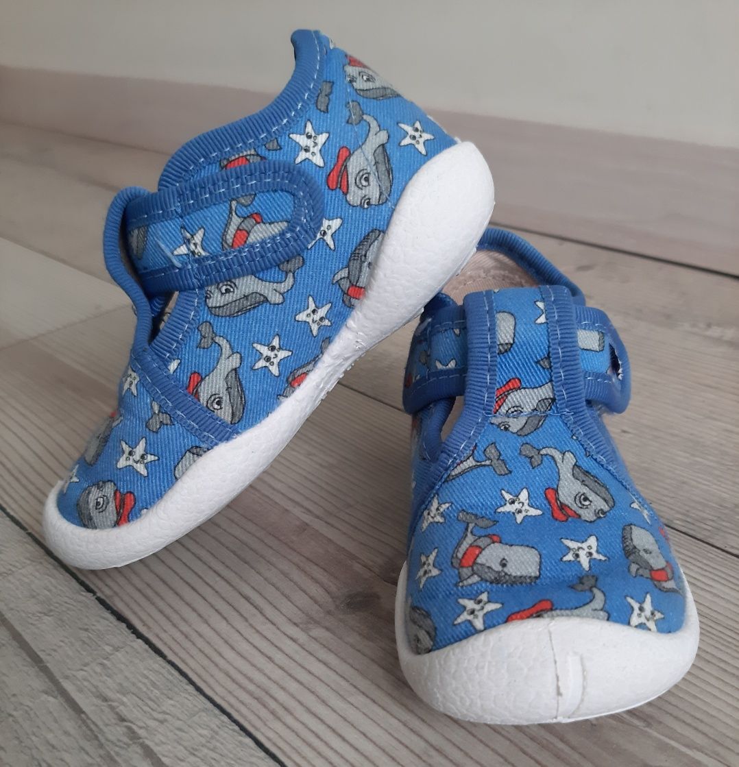 Тапочки для малюків RomiKids (р.20)