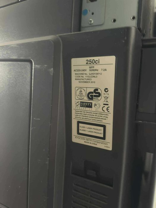 Drukarka Kyocera TASKalfa 250ci – uszkodzona, na części / do naprawy