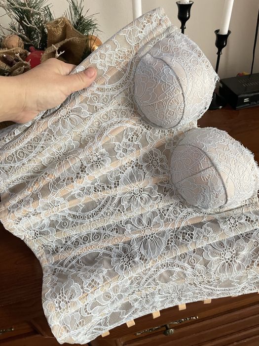 Корсет мереживний