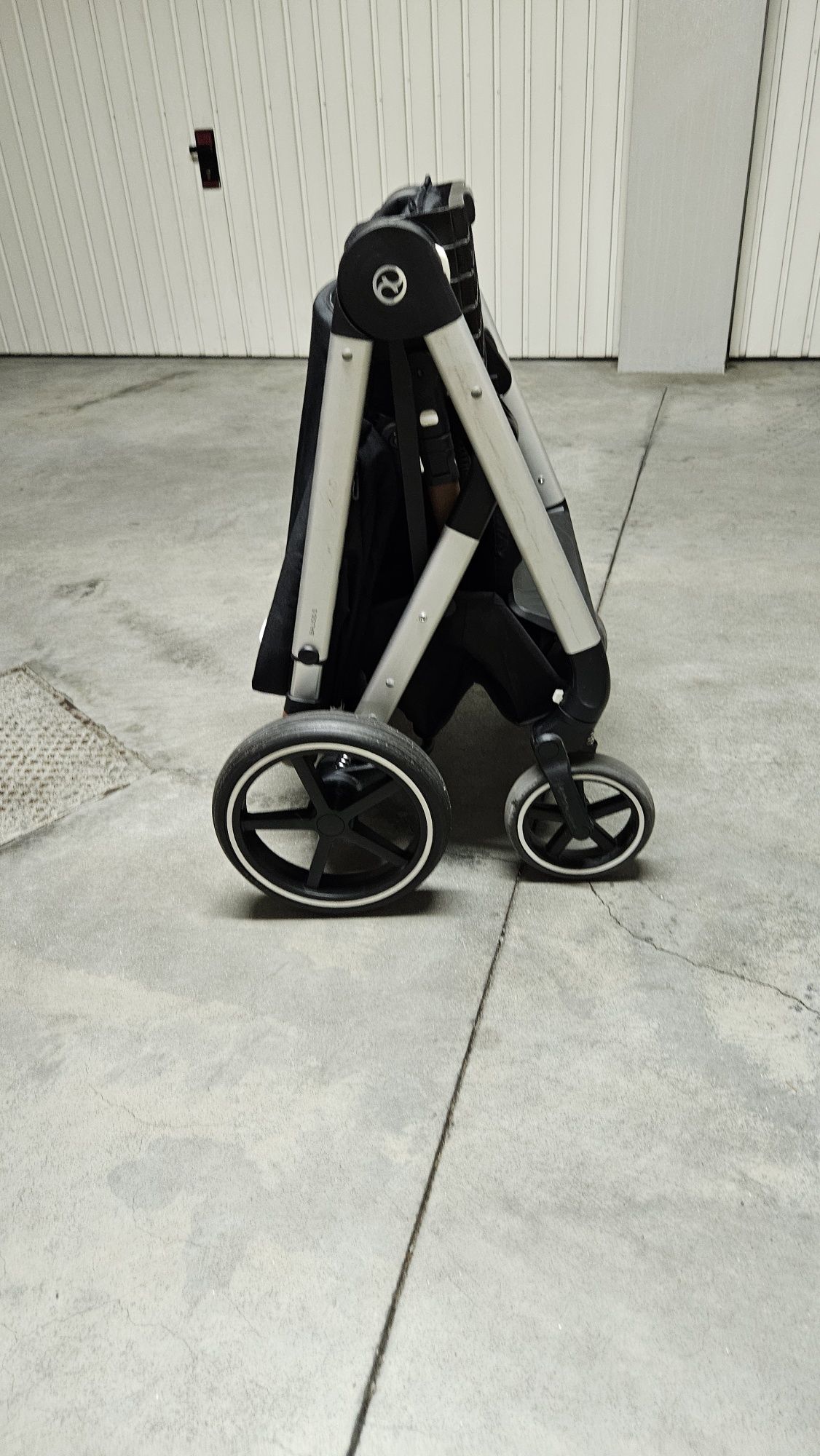 Carrinho cybex balius S Lux + cloud z isize