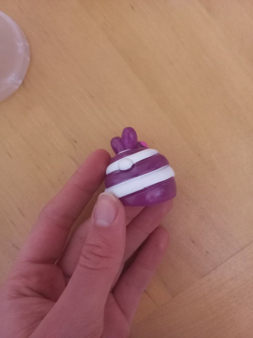 num noms nakładki