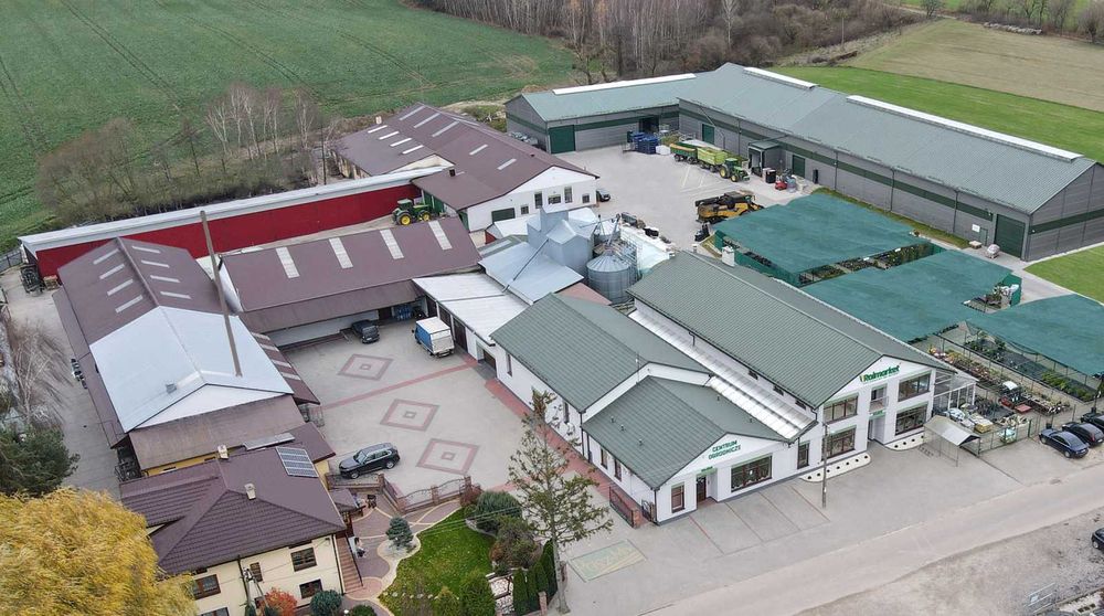 nasiona traw Polska TRAWA uniwersalna TERENY SPORTOWE odporna na suszę