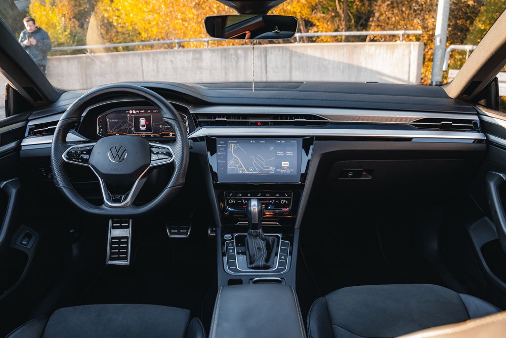 Volkswagen Arteon 2.0 TSI R-Line DSG stan IDEALNY ASO gwarancja 100%