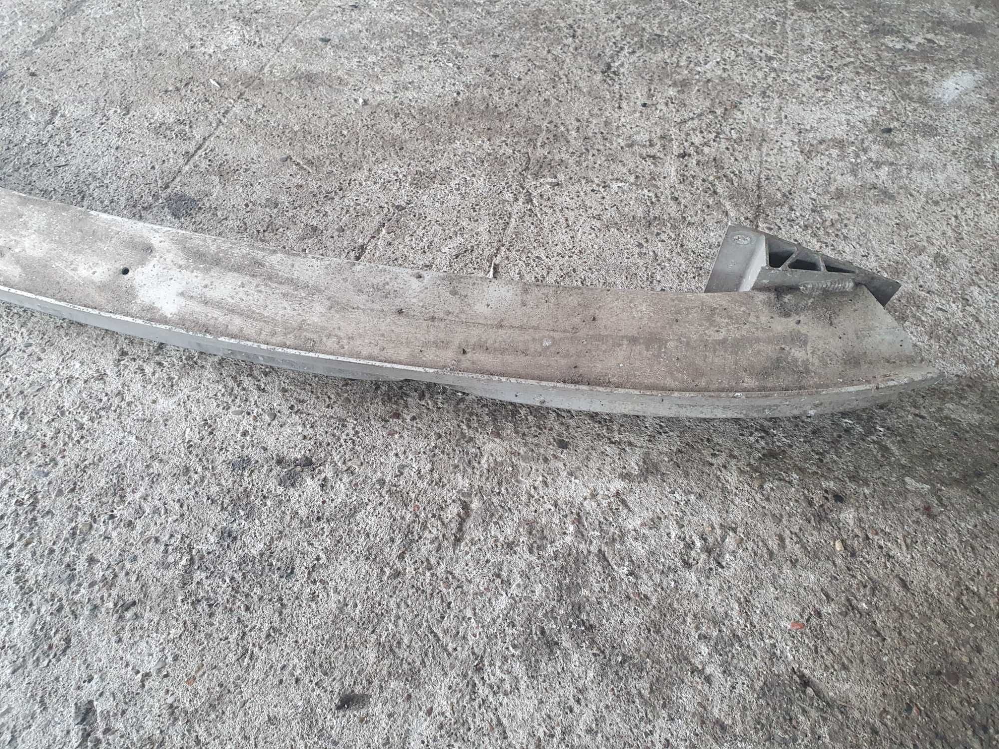 Belka pod zderzak tyl tylny Audi a3 8p 3 drzwi