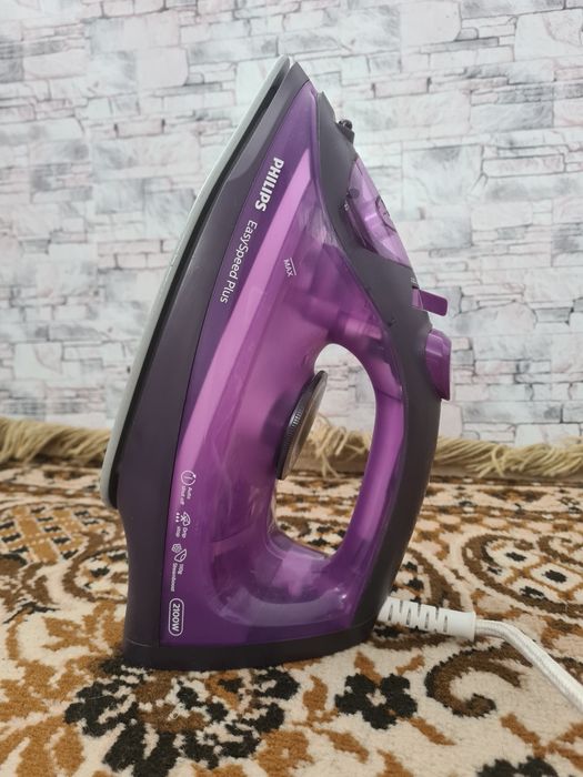 Парова праска Philips EasySpeed Plus GC2148/30.