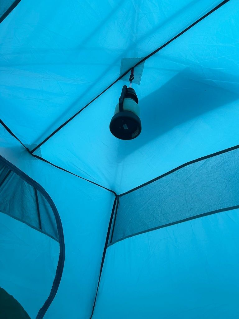 Tenda Quéchua 3 pessoas (nova)