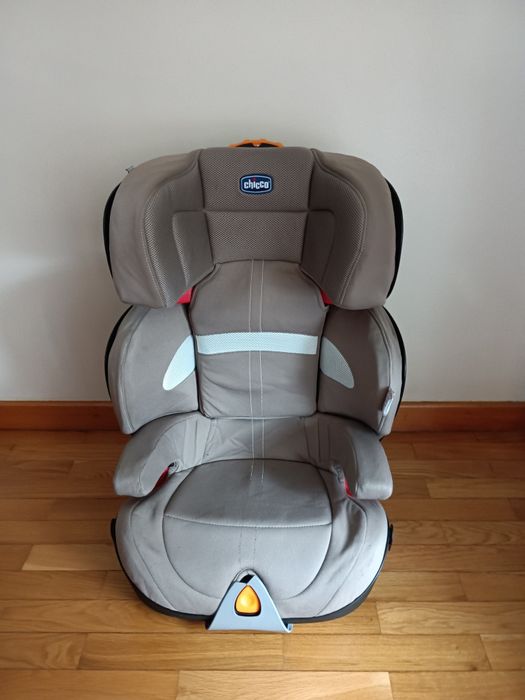 Cadeira Auto CHICCO Oasys 2-3 com isofix
