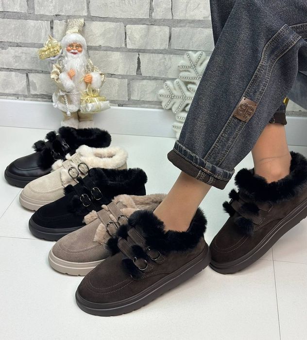 Жіночі шкіряні зимові анатомічні черевики в кольорах