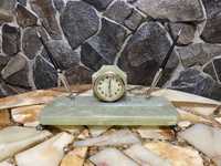 Механические каминные часы с подставкой под ручки оникс