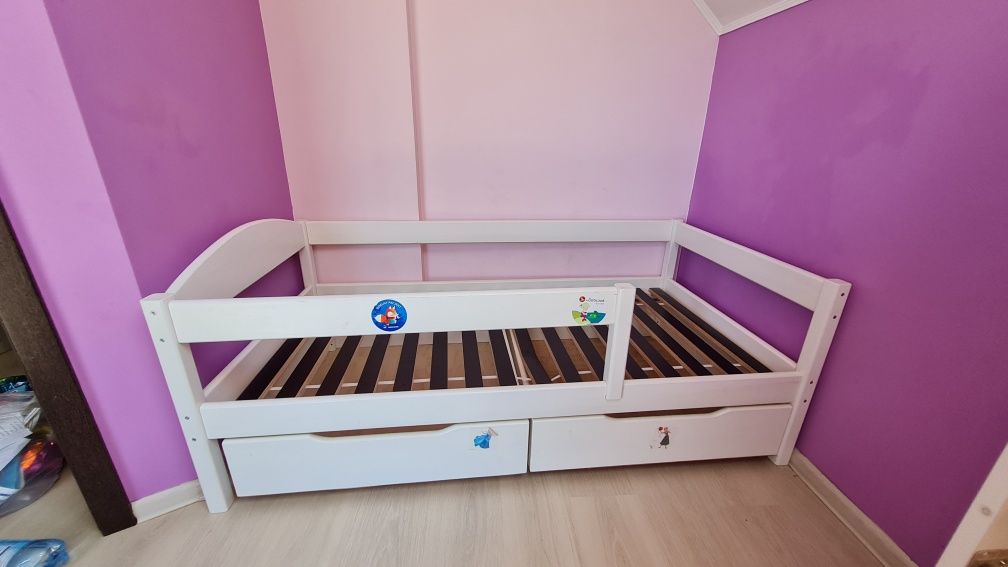 Łóżko dziecięce drewniane 160 x 80