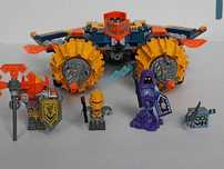 Lego Nexo Knights ,,Rozbijacz Axl'a'' 70354