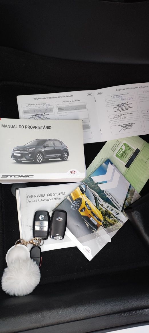 Kia Stonic automático turbo SUV impecável