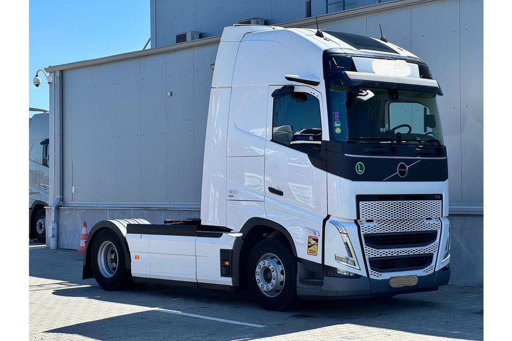 Volvo 2024 VOLVO FH 4x2 460 I-Save Globetrotter XL!!!  2024