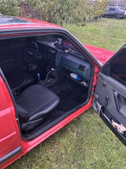 Volkswagen Golf 2 1.4 бенз