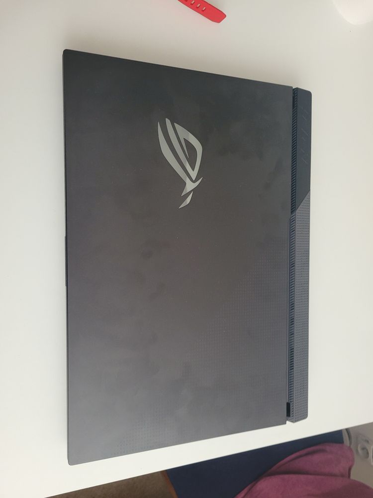 Asus Rog ROG Strix