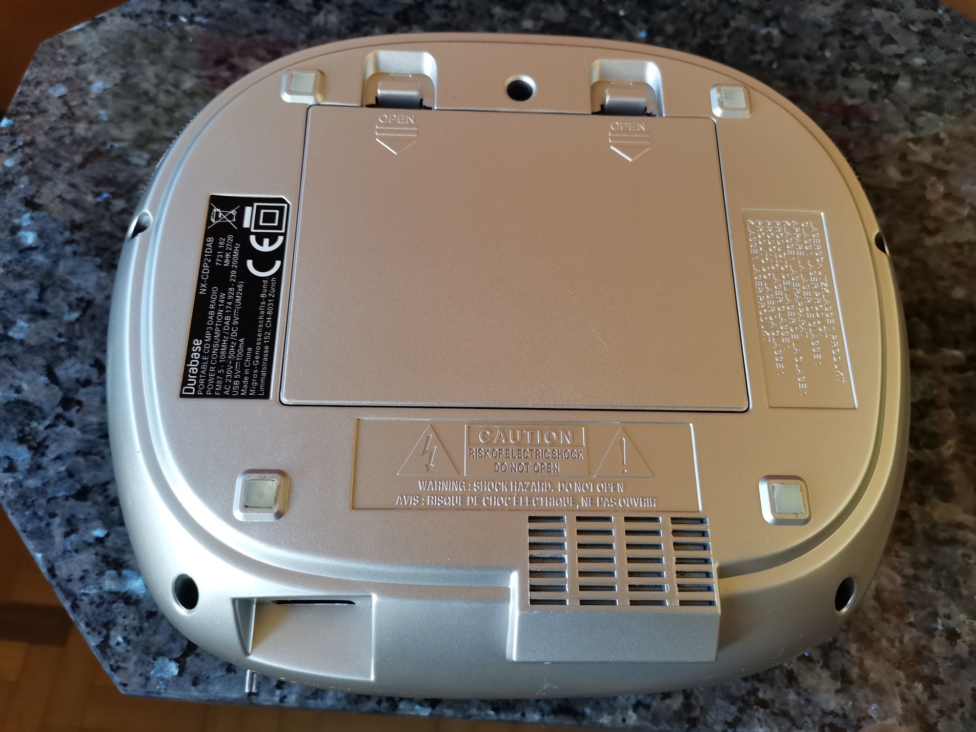 Super Radio DURABASE DAB +