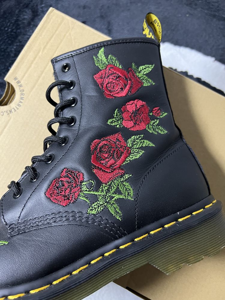 Жіночи ботинки берци черевики Dr Martens 1460 vonda
