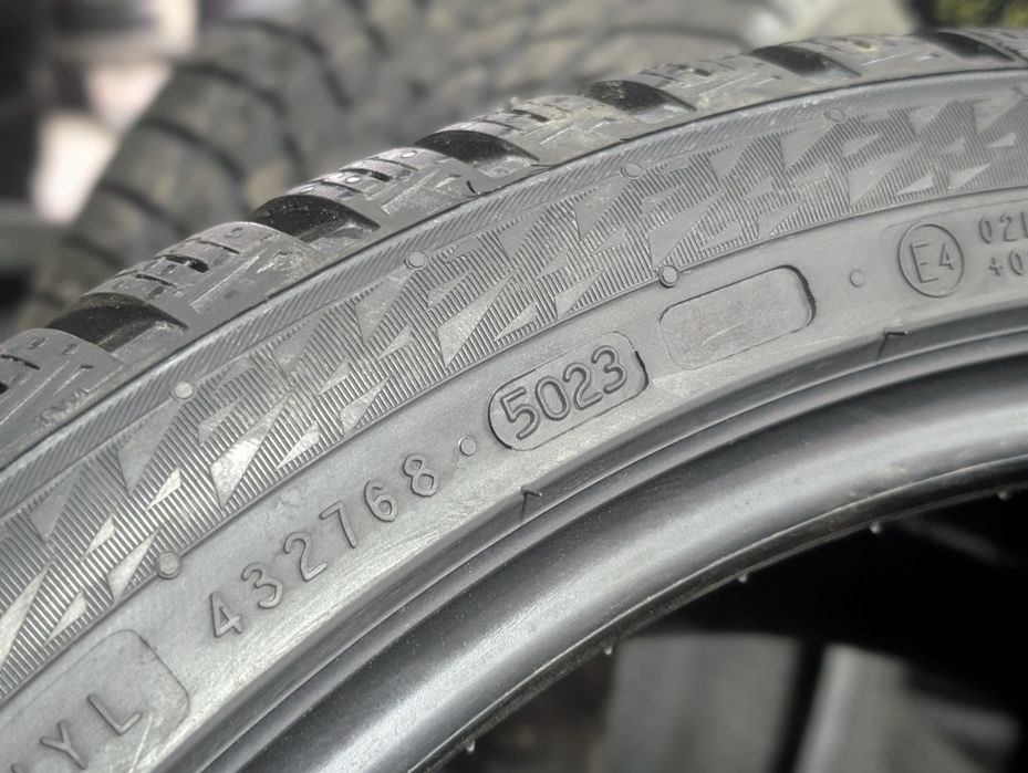 НОВІ!!! Шини зимові 275 35 21 255 40 r 21 Nokian Tesla model Y gtyres