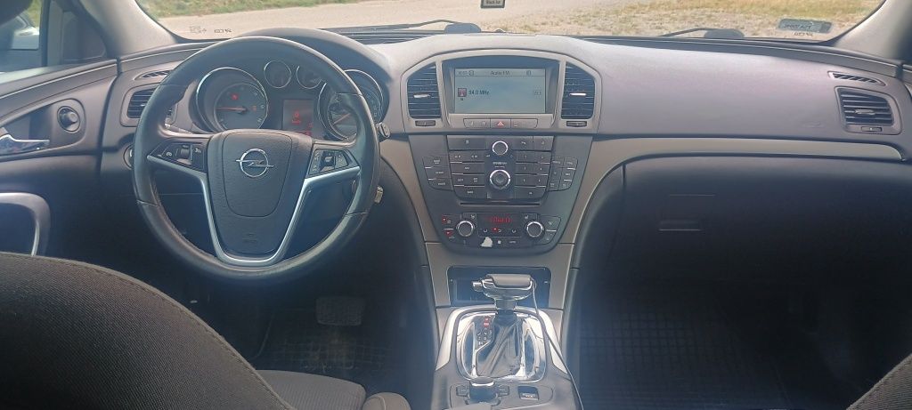 Opel Insignia kombi automat 2.0CDTI