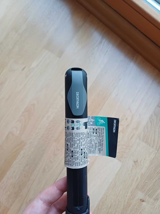 Pompka ręczna do roweru Btwin 100