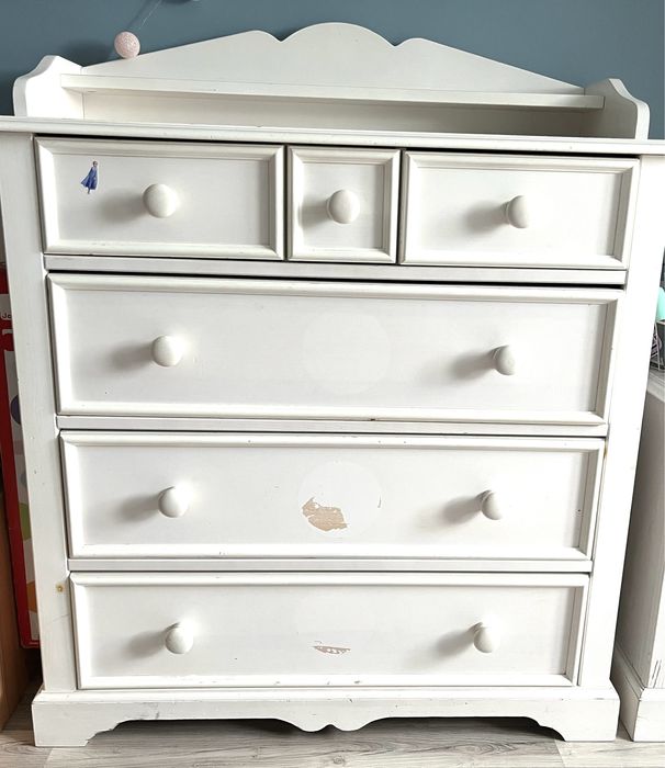 Zestaw mebli sosnowych