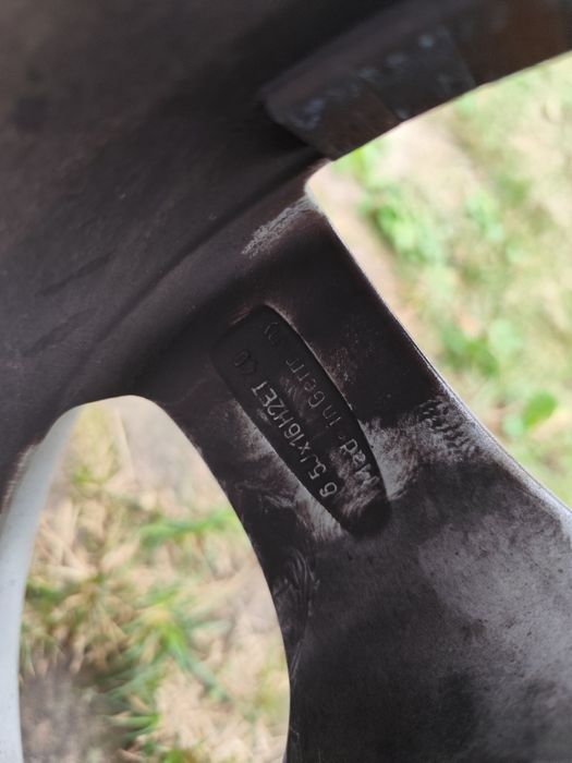 Felgi Mitsubishi ASX aluminiowe z oponami yokohama zimowe