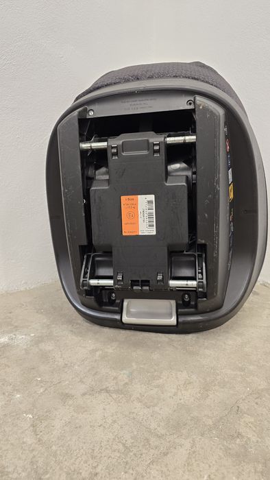 Fotelik Maxi-Cosi i-size 67cm-105cm