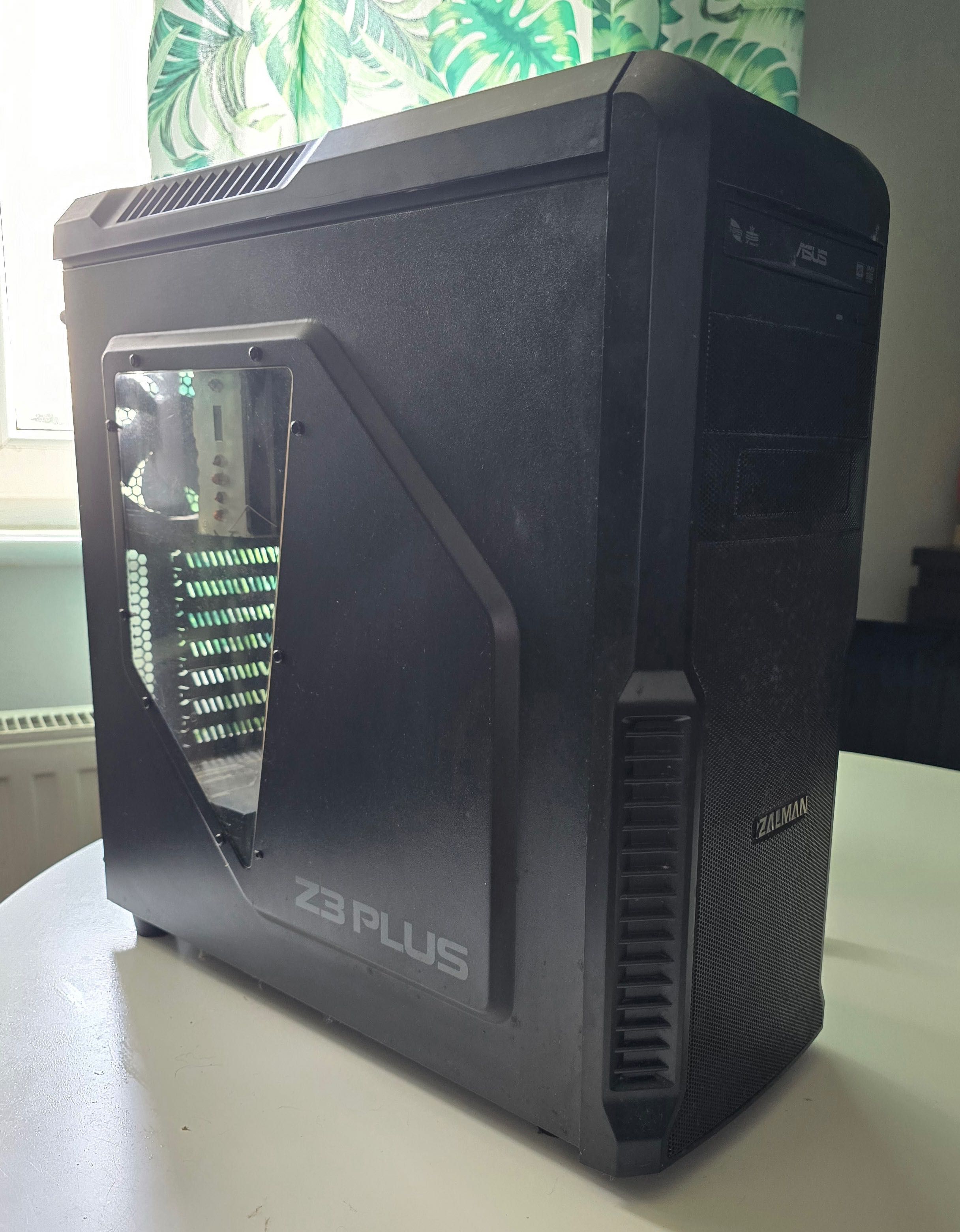 Komputer stacjonarny PC Zalman Z3 Plus  i5 3,2GHz 8GB Ram SSD 128GB