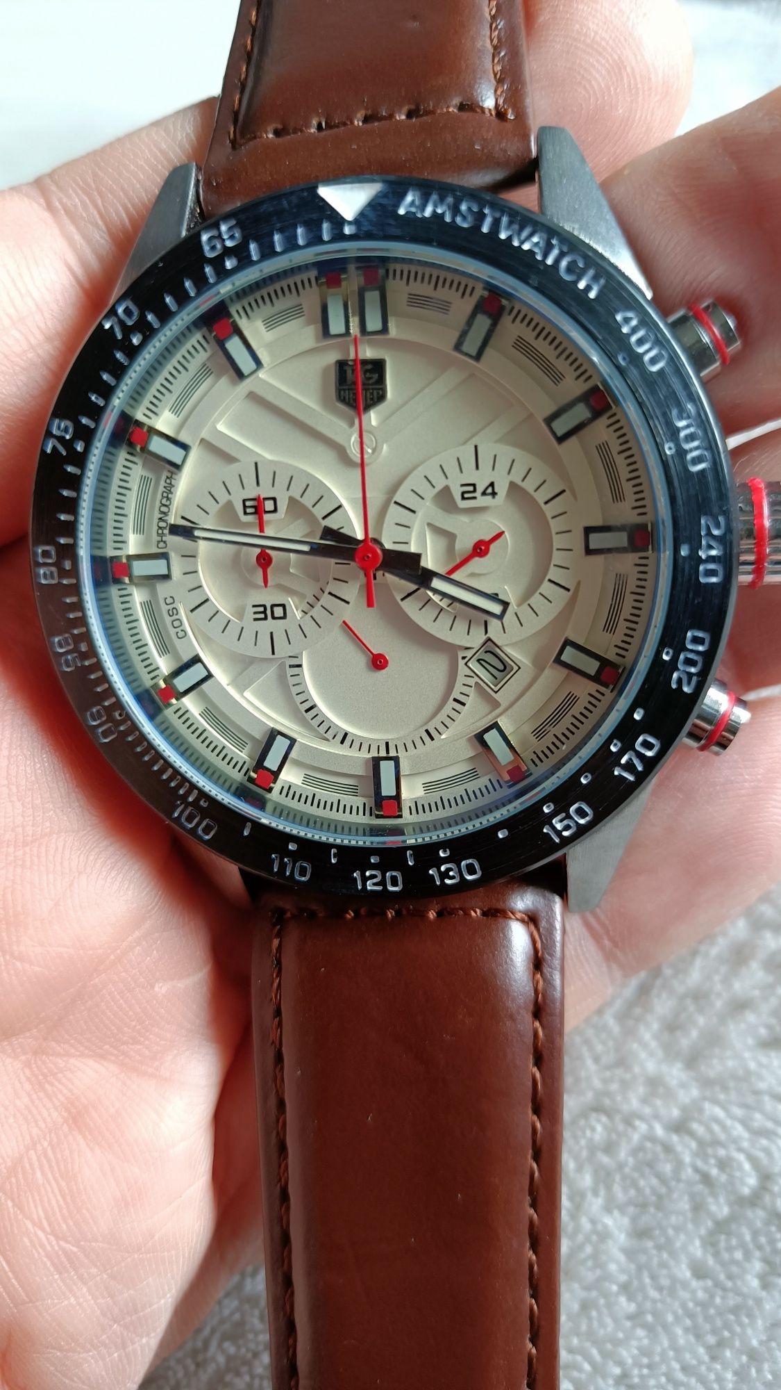 Tag duży fajny zegarek chronograf