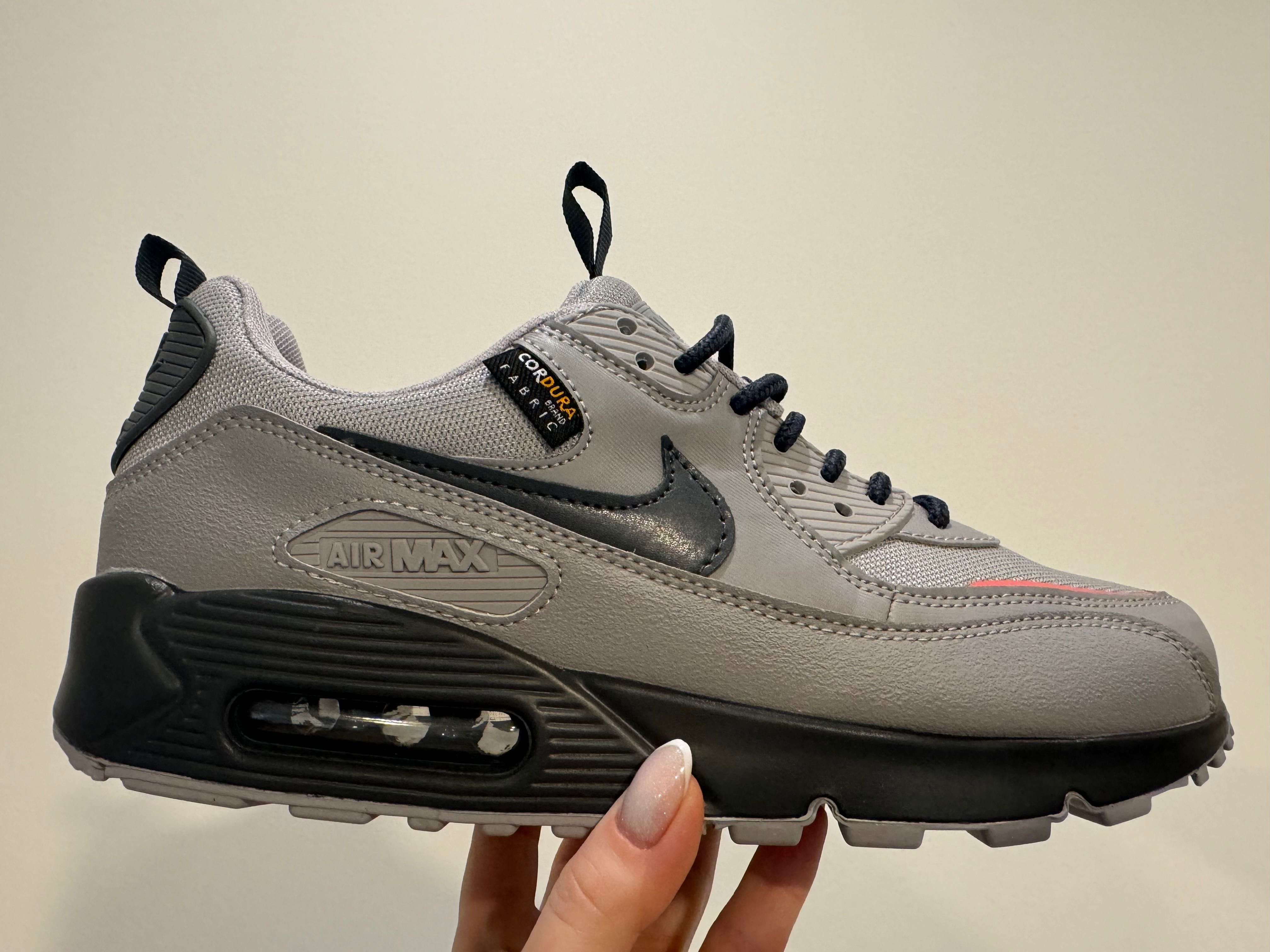 Buty Nike Air Max 90 Surplus r. 43