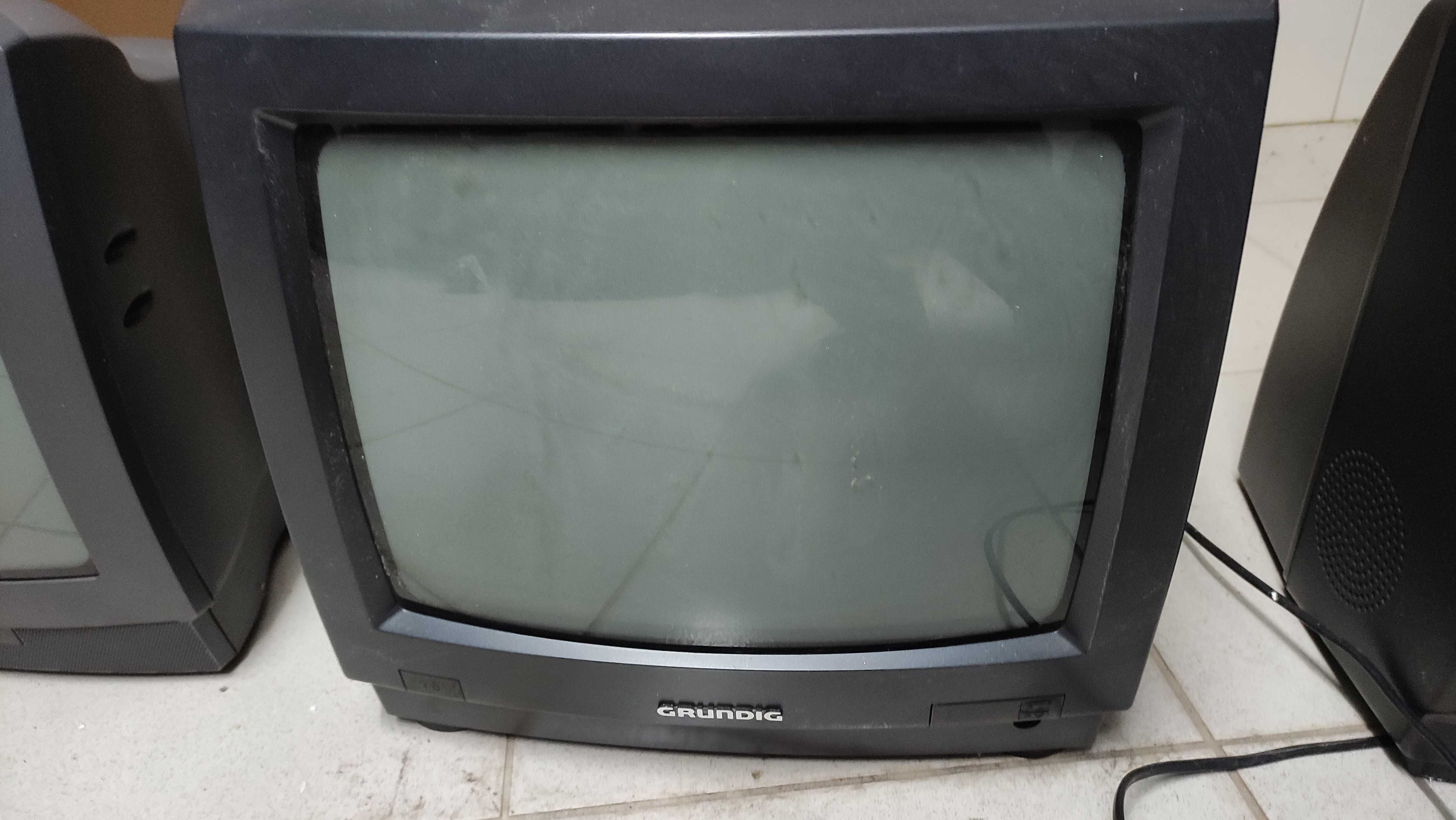 Televisões 25€ os 3