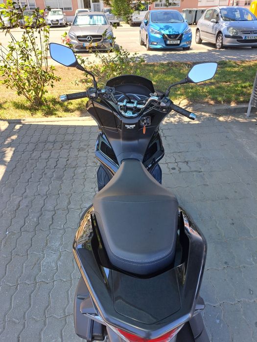 PCX 125 poucos km