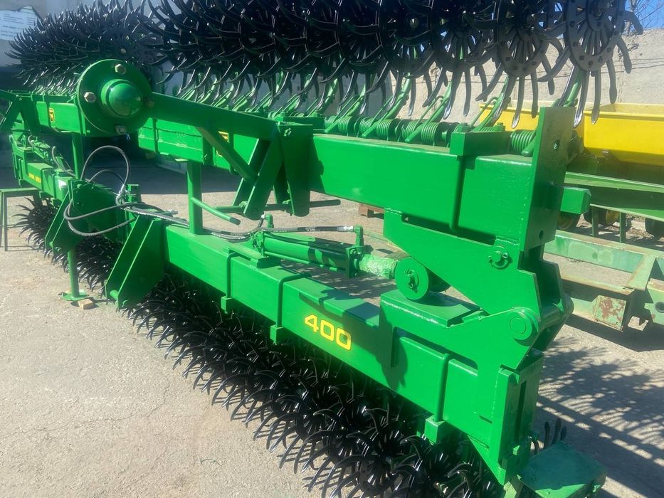 Борона ротаційна John Deere 400  9м.  Гідравлічна В НАЯВНОСТІ