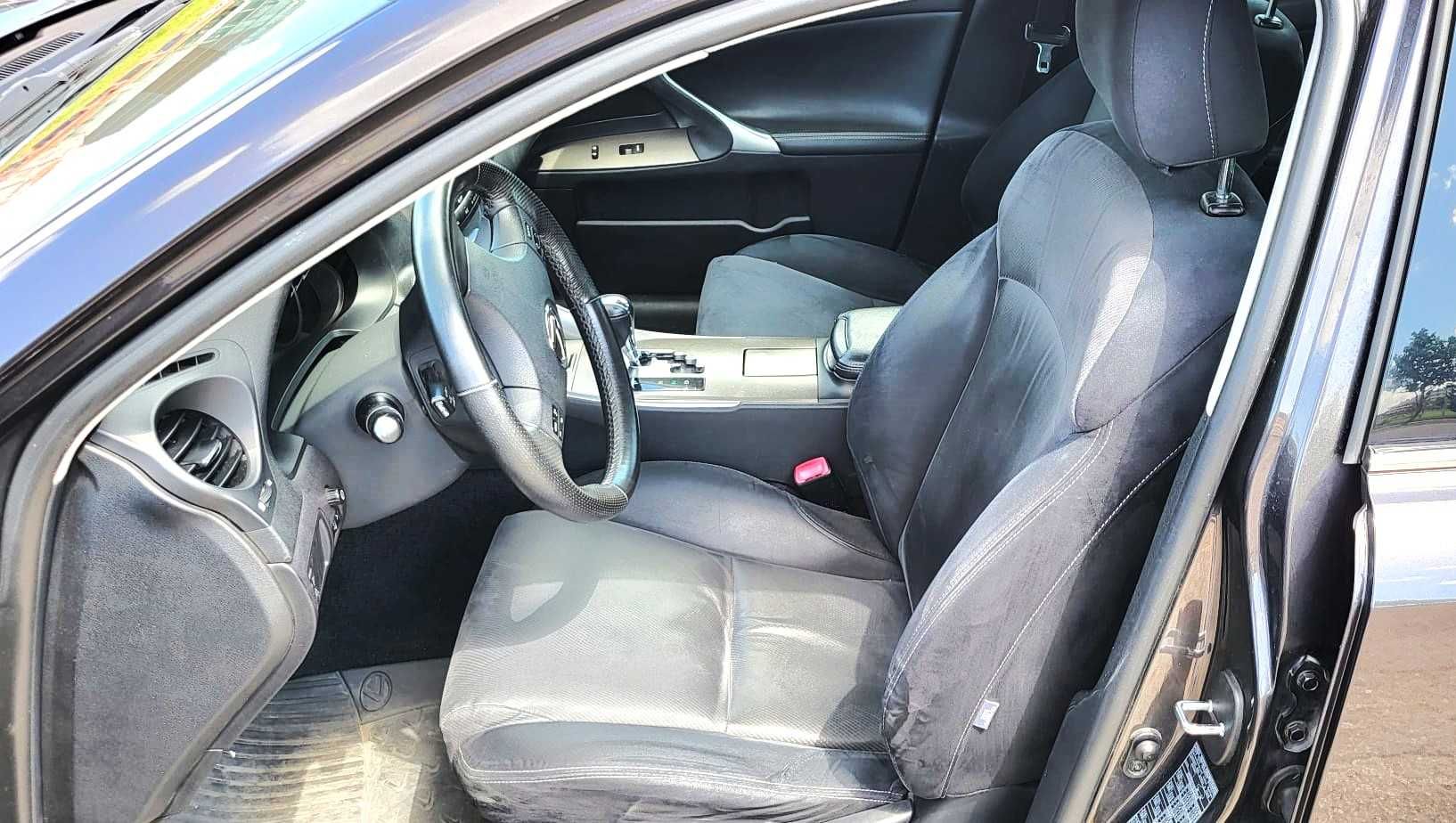 Lexus IS 250 Aut. Premium V6 – 208 CV