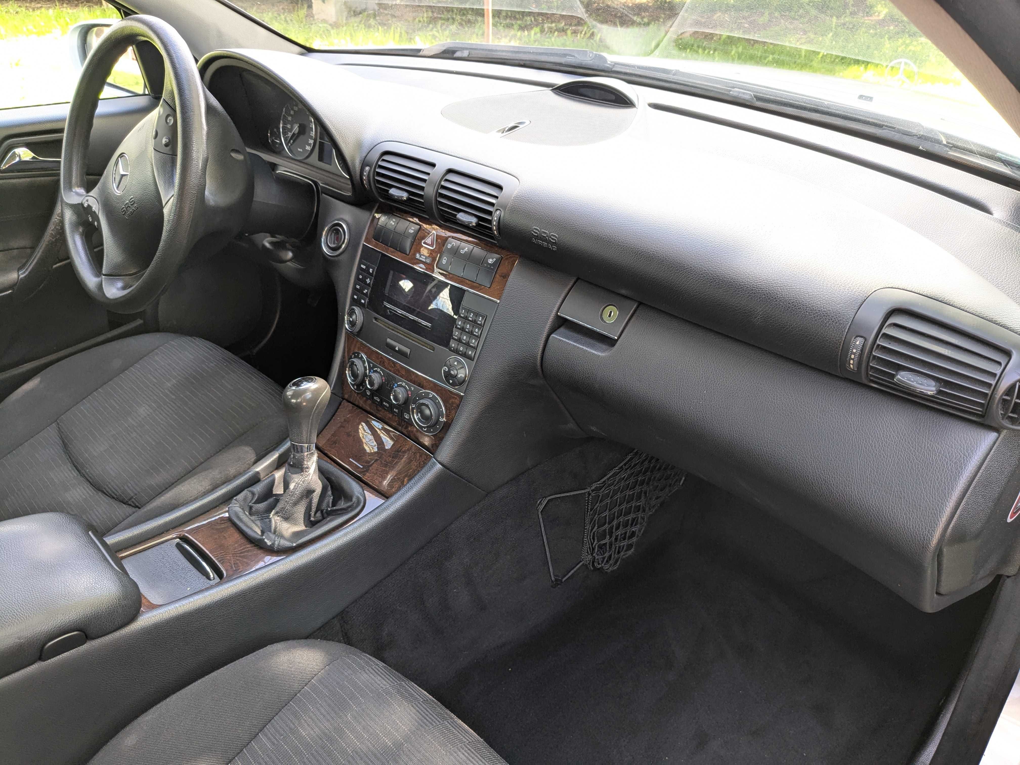 Mercedes C220 CDI 2.2 2006r