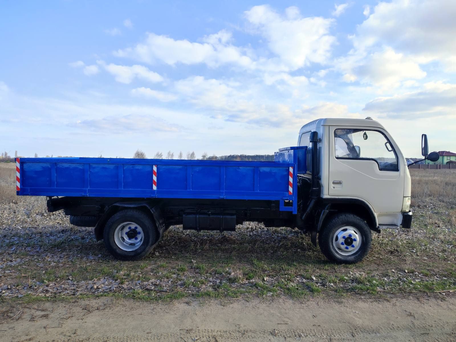 Продам DONG FENG 1051 самоскид!
