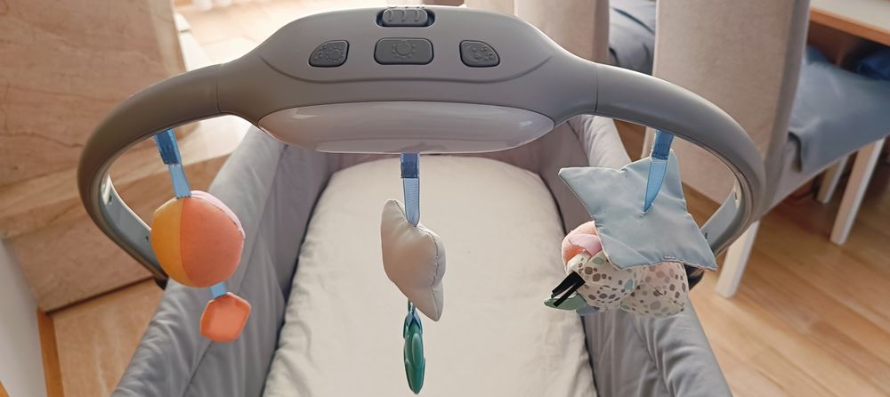 Leżaczek, łóżeczko bujaczek krzesełko Chicco Baby Hug