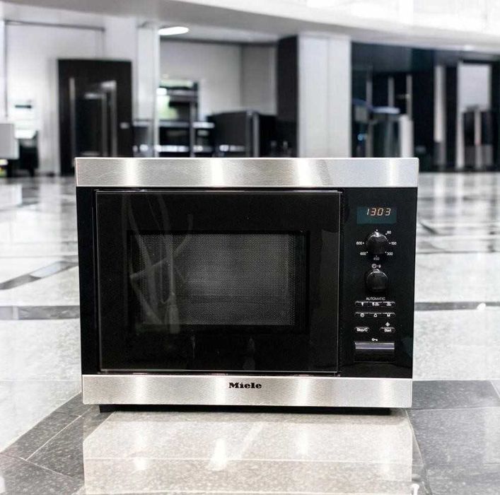 Вбудована мікрохвильова піч Miele M 8151-2 - CleanSteel Міле