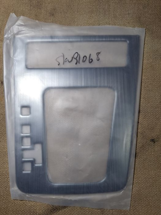 Продам накладка на консоль ДСГ шкода октавія а7