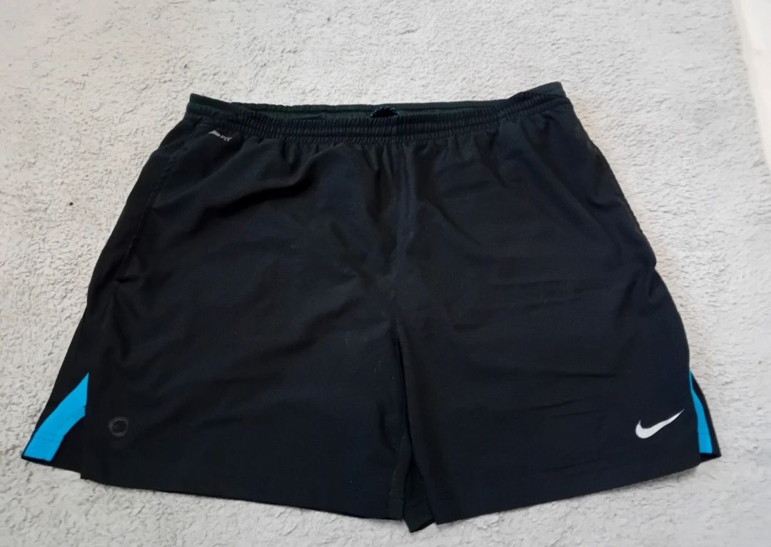 #Nike szorty krótkie spodenki czarne z niebieską wstawką