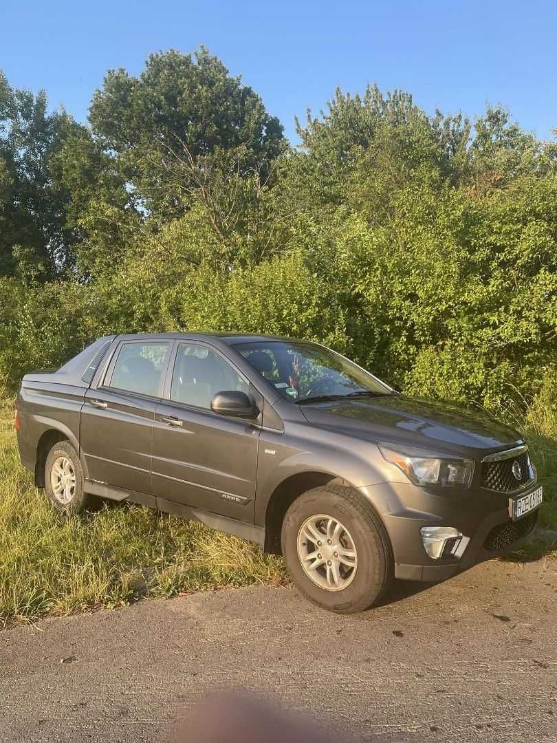 SsangYoung Actyon_ PICKUP 4x4!