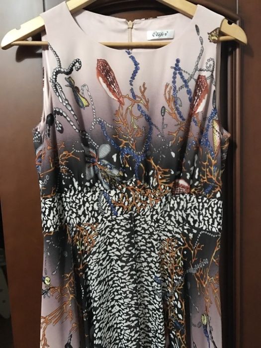 Продам платье нарядное