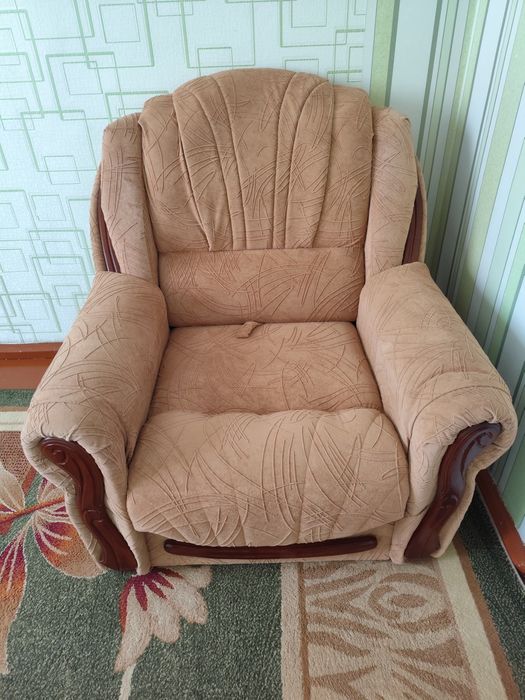 Продам меблі б/у