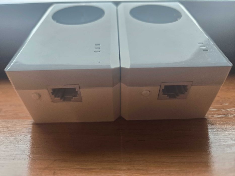 Zestaw nano transmiterów sieciowych TP-LINK TL-PA4010P KIT AV600