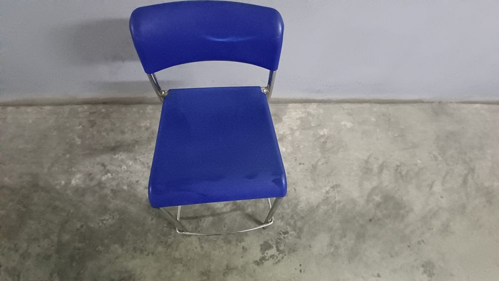 Cadeira Alta azul