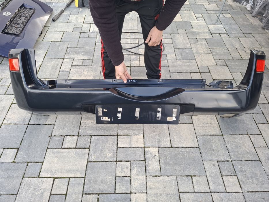 Suzuki grand vitara zderzak tyl 05- tylny zj3 czarny 5d